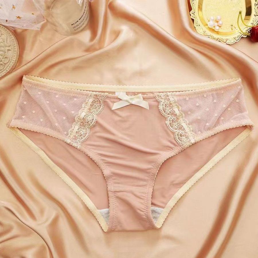 Women Panties Soft Mid-waist Underwear Sexy Ice Silk Splicing Mesh Female Briefs Lace Edge Breathable Lingerie Cotton Crotch Mid Waist Underpant