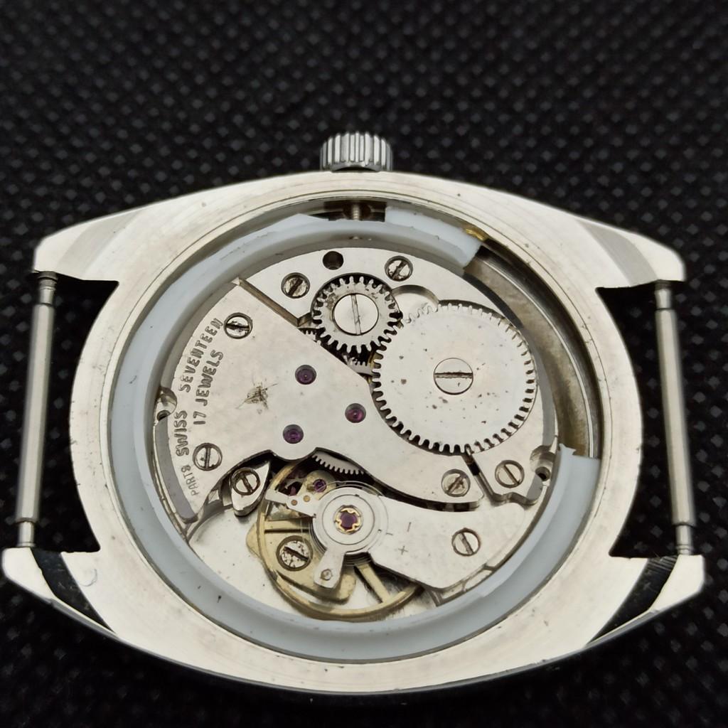 VINTAGE ORIS WINDING SWISS REFURBISHED MENS WRIST RED WATCH 558c-a297202-1