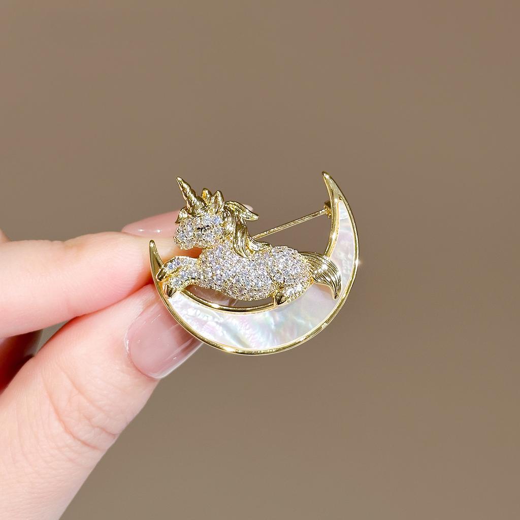 Get Rich Right Away, Alloy Year of the Horse Brooch, Light Luxury Women's Pin, Fashion Natal Year Brooch Jewelry