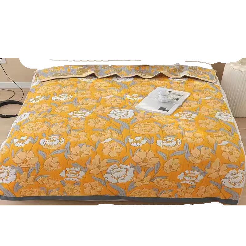 Washable Thickened Cotton-Polyester Floral Blanket Coverlet for All Seasons