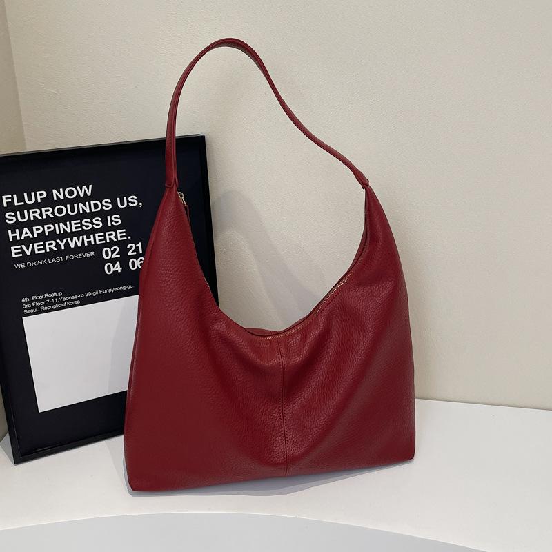 Large-capacity Commuter Tote Bag Women's 2026 Spring New Style Fashion Versatile Casual Shoulder Armpit Bag