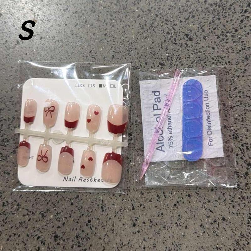 Glue-Free False Nails Short Square-Shaped 16Mm Nails Bows And Hearts Pattern Cat-Eye Decoration