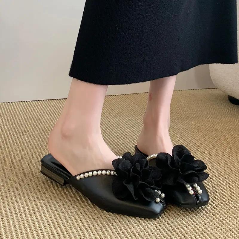 Fashion Women's Slippers and Ladies Sandals Pearl Low Heel Shoes Small Size Stylish Elegant Fashionable New Fashion 2025 Luxury Slides