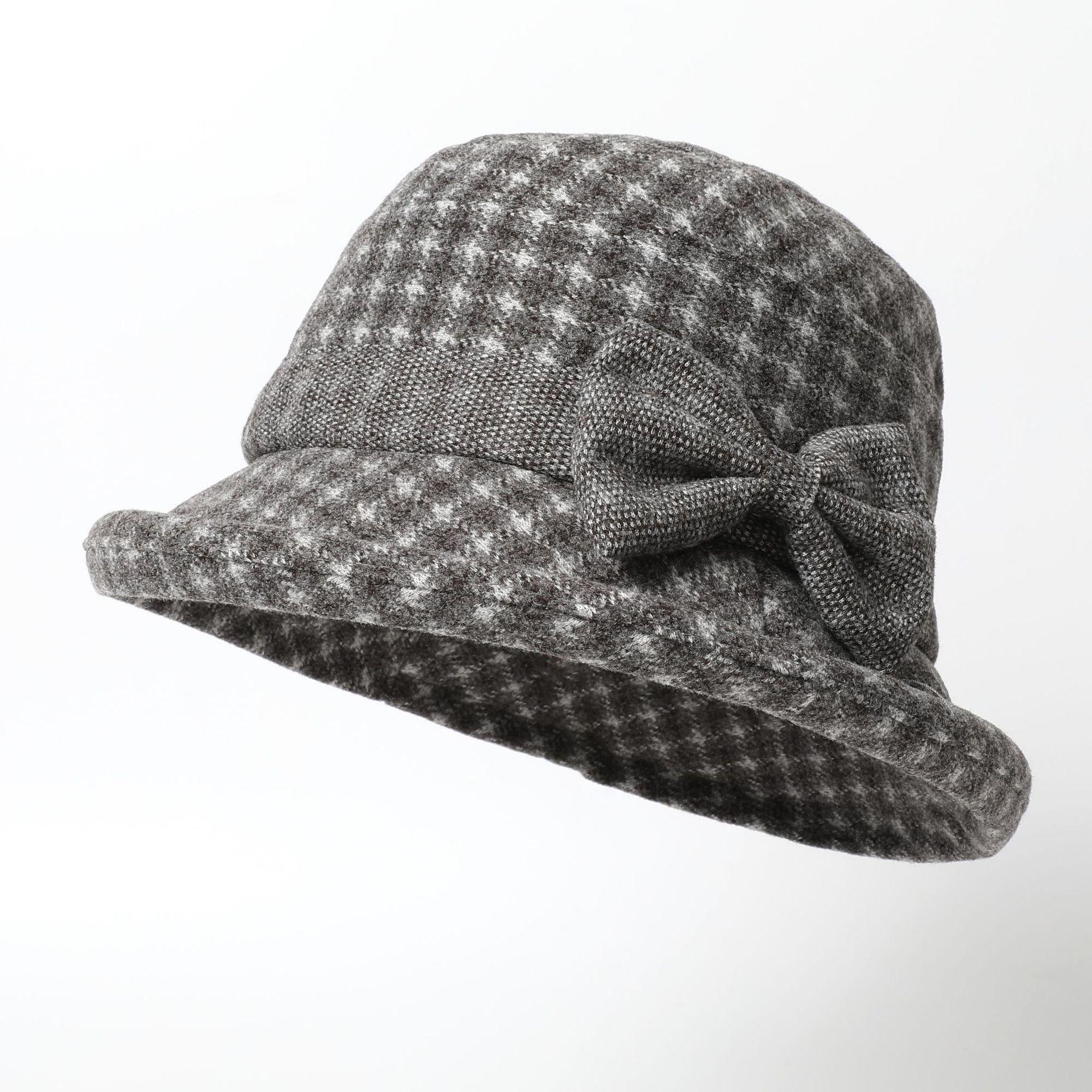 

Мода для женщин среднего и пожилого возраста на осень и зиму, клетчатая ретро шерстяная шапка-рыбак, вязаная теплая хлопковая шапка для мамы one size