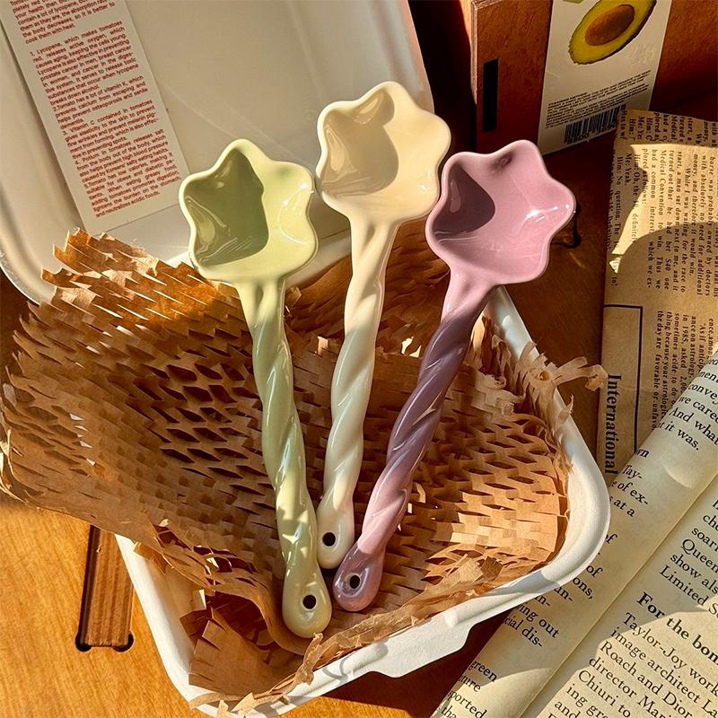 Ceramic Star Shaped Spoon Twisted Spoon Cute Long Handled Cream Design Coffee Stirring Spoon