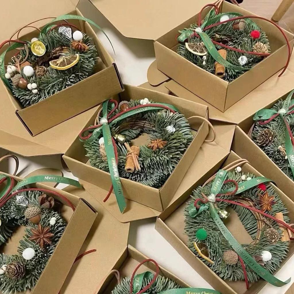 11cm Mini Holiday Christmas Hanging Wreath With Bell Cinnamon Berries Pinecones DIY Decoration For Door Wall Window Ornament