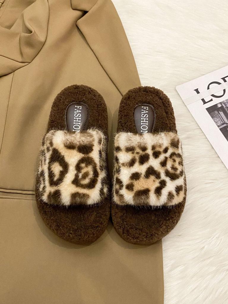 Leopard print thick bottom heightening fluffy slippers women's wear 2025 new autumn and winter fashion home fluffy cotton slippers
