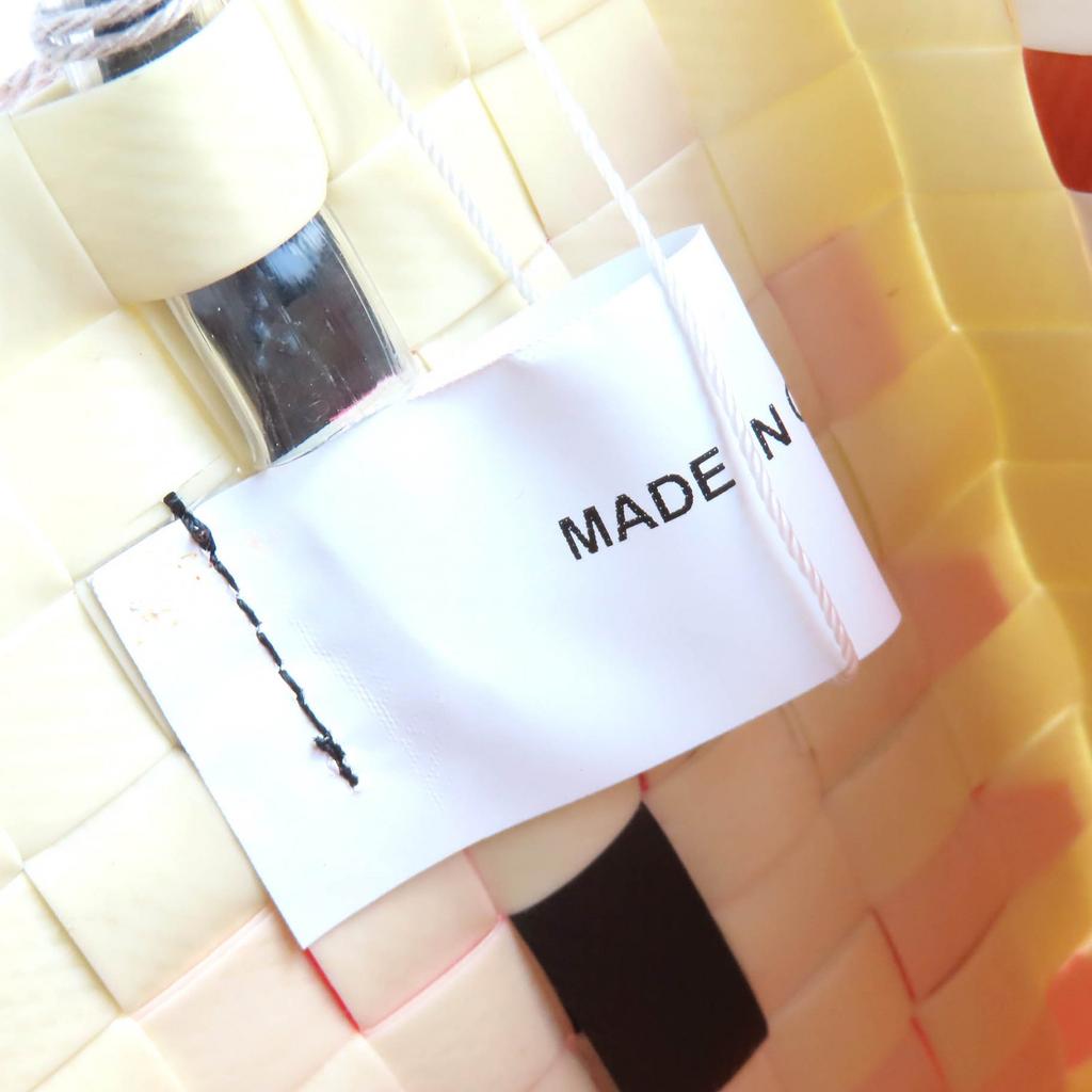 Pristine MARNI Handbag Mini basket bag Ivory Red Women SHMH0063JN Used