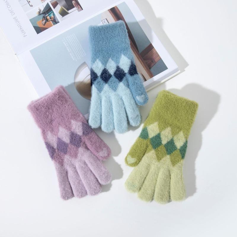 Imitation Mink Rhombus Knitted Plush Gloves Women's Cold Protection and Warmth Piled Thickened Cycling Gloves