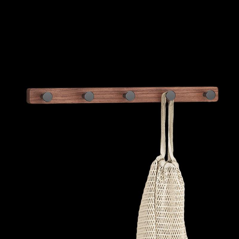 Vintage Wandhaken aus Walnussholz