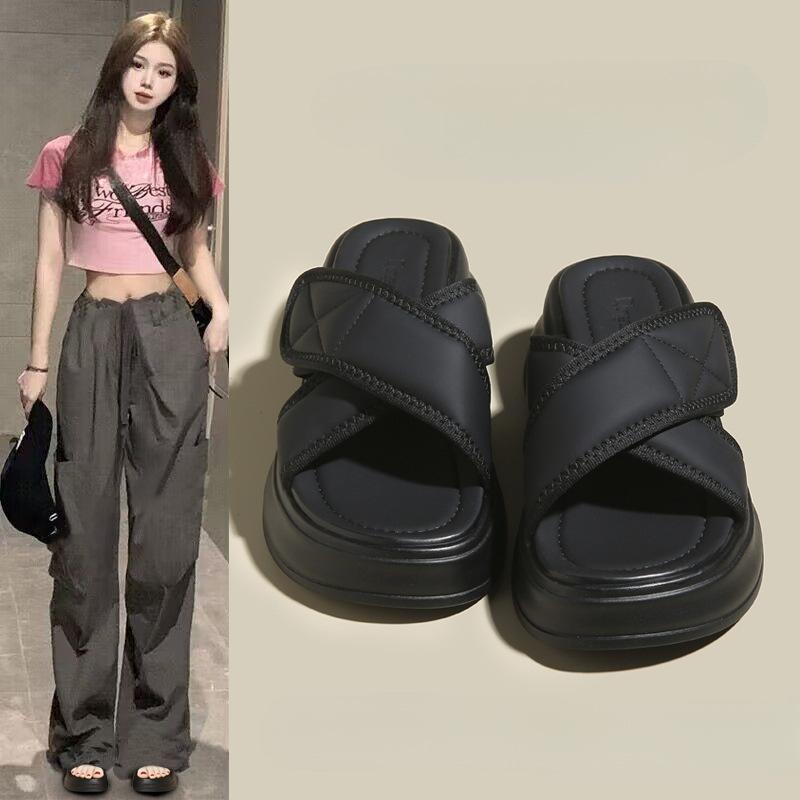 Cool slippers women's summer wear fashion 2025 new one-word drag thick-soled Velcro cross casual beach slippers women