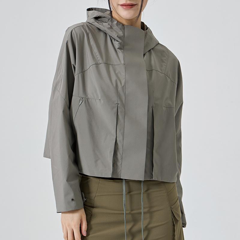 

Hooded jacket small raincoat windproof waterproof breathable short tooling outdoor sports jacket S