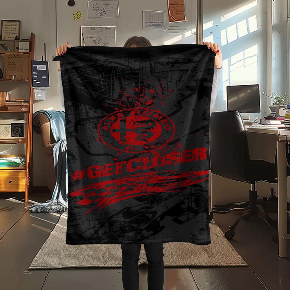 1 pièce Couverture en flanelle avec imprimé Alpha Romeo, Haute qualité, Toutes saisons, Décoration d'intérieur, Chaleur et Confort, Parfait pour les cadeaux de Noël