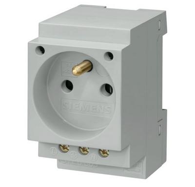 Prises mâles et femelles – Prises électriques