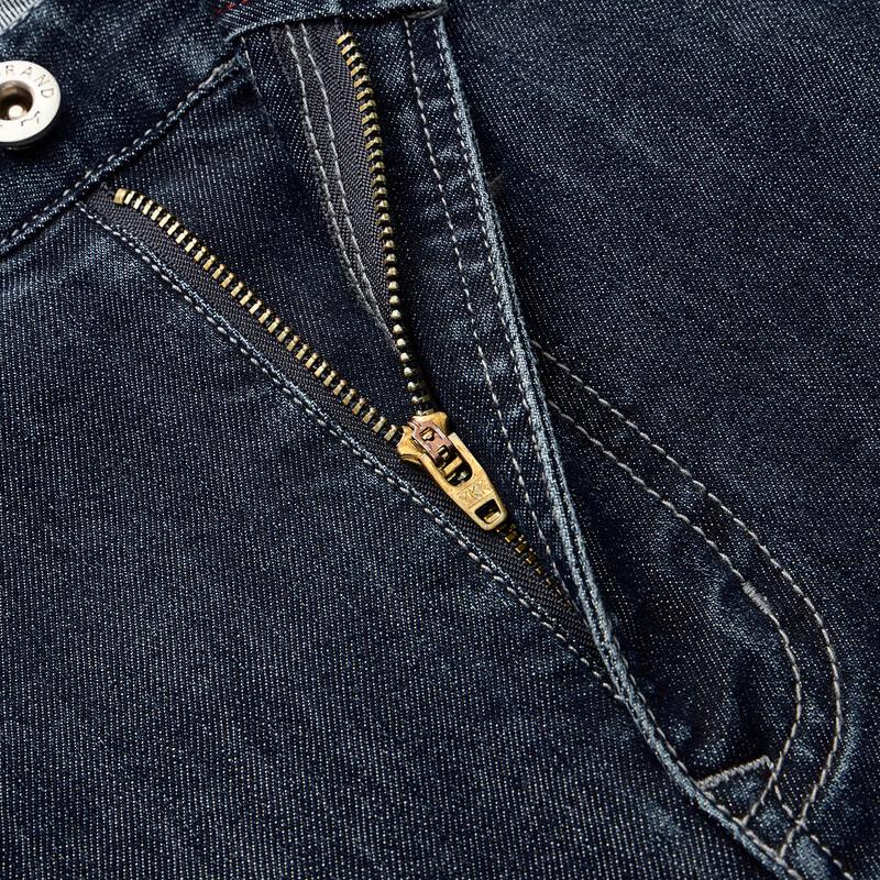 Qipai Men's Lycra Cool-Feel Straight-Leg Jeans