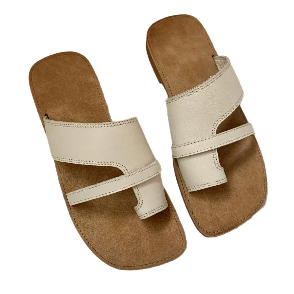 Rindslederversion~ Koreanisches Ein-Wort mit Zehensteg-Cool-Slipper-Set für Damen zum Tragen 2025 Sommer-Strandschuhe Flachboden-Vierkantkopf-Sandalen