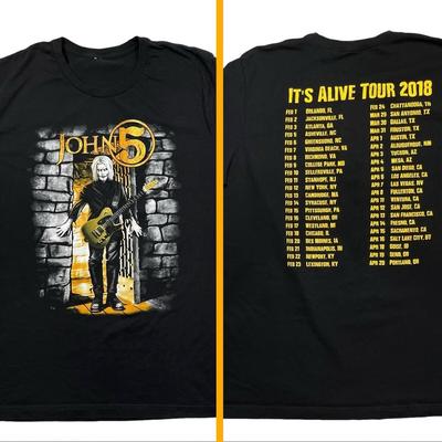 2 strany John 5 It's Alive 2018 Koncertní turné Tričko Černé Unisex S-5XL 1J0275 Unisex Tričko