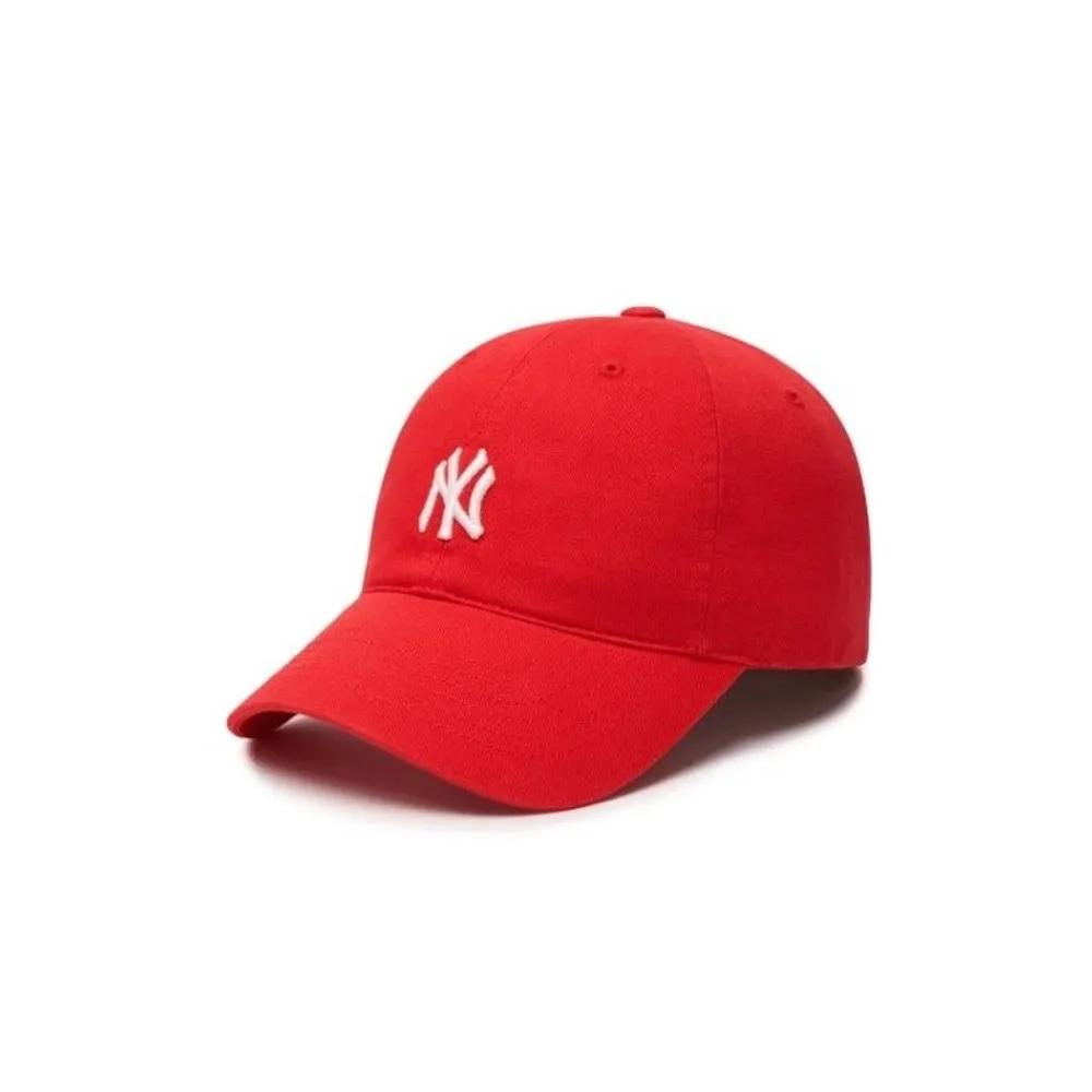 Common Rookie Unstructured Ball Cap New York Yankees (3ACP7701N-50RDS) FREE