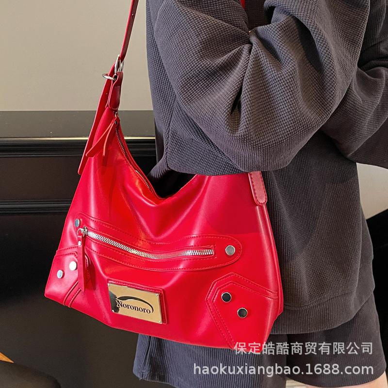 Large capacity bag women's 2025 new retro niche tote bag commuting to work slack shoulder messenger bag
