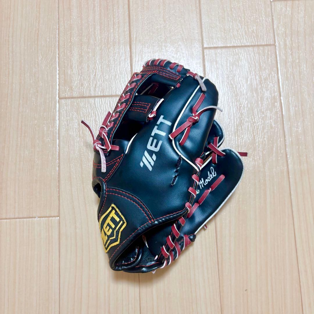 Used ZETT Softball Gloves Black Red