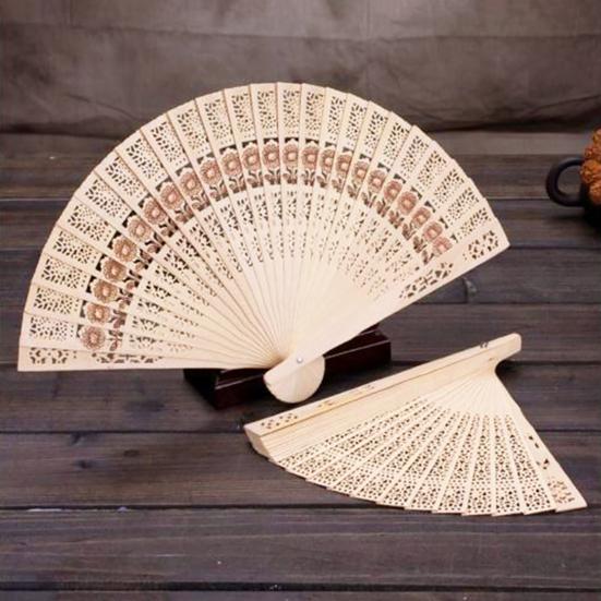Ventaglio Portatile Modello Floreale Apertura Liscia Ventaglio Ricamato in Legno per Donne