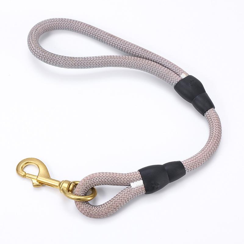 

Массивный поводок для собаки Поводок для собаки Товары для питомцев Поводок с медной пряжкой Несколько длин