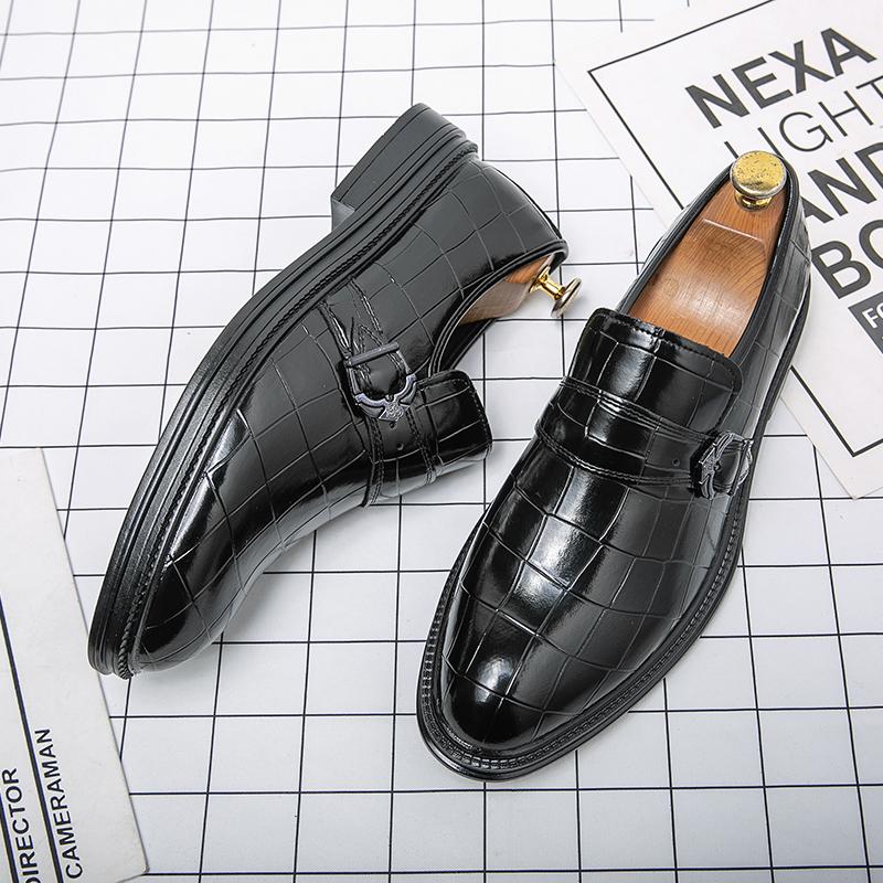 Designer di Moda Vera Pelle Pelle di Mucca Marca di Lusso Uomo Casual Guida Abito Mocassini Neri Mocassini da Uomo Italiani Scarpe da Matrimonio Ufficio