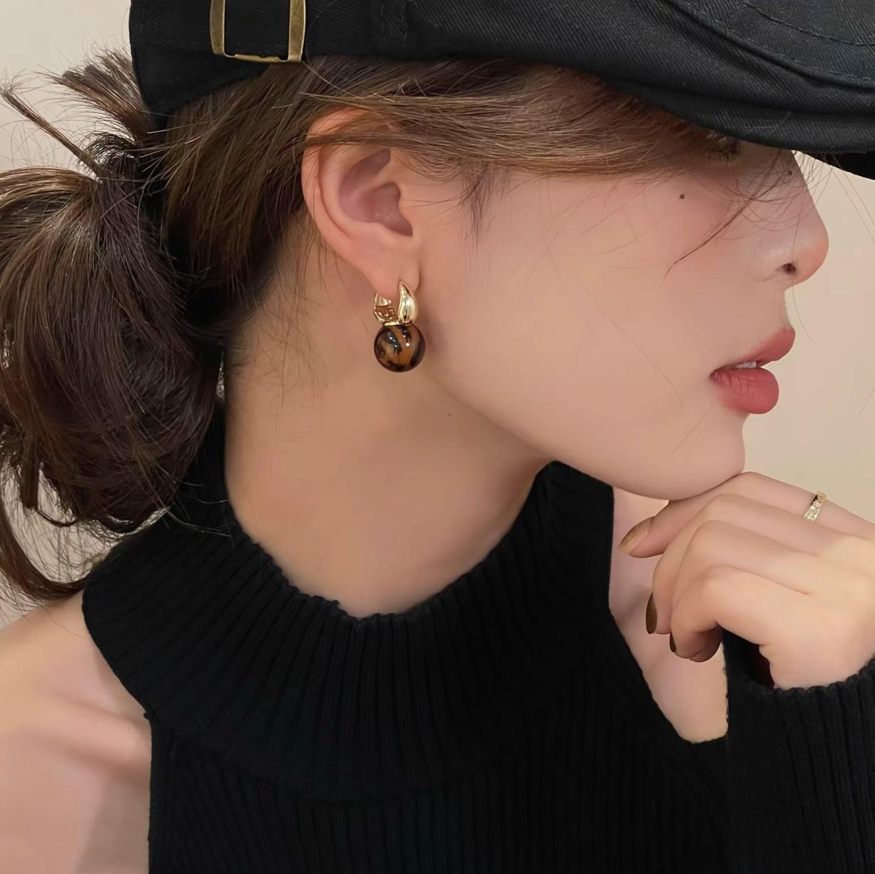 French Maillard Leopard Print Round Ball Earrings: Elegantly Retro, Luxurious, and Uniquely Designed Statement Ear Jewelry
