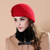Baretka Dvojitá kvetinová dekorácia Elegantná Klasická Hladká Mäkká Udržuje teplo Jednofarebná Jeseň Zima Dámska Čiapka Francúzskeho Umelca na Vonkajšie Použitie