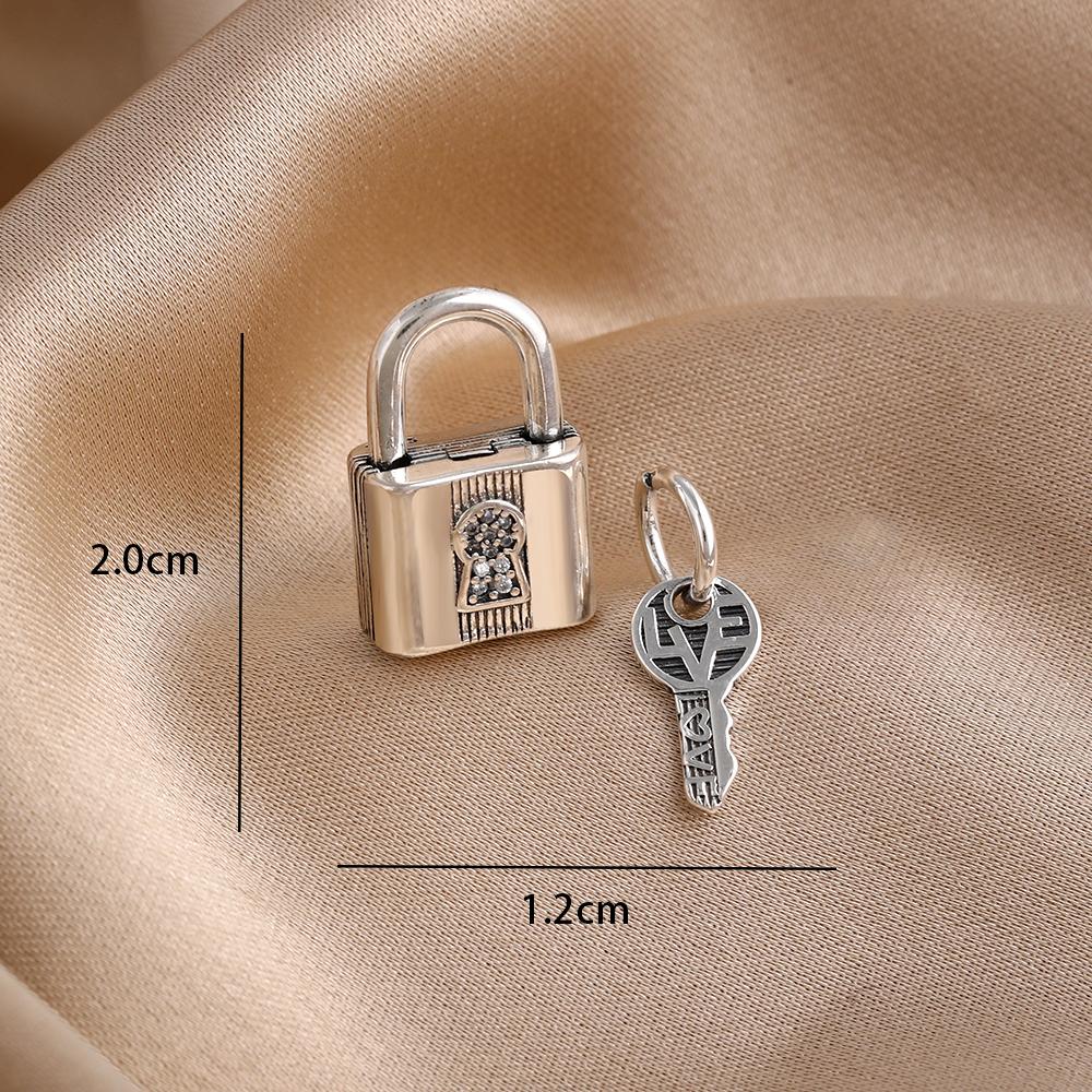 

New 925 silver pendant suitable for original bracelet accessories women s jewelry white series lucky grass pendant