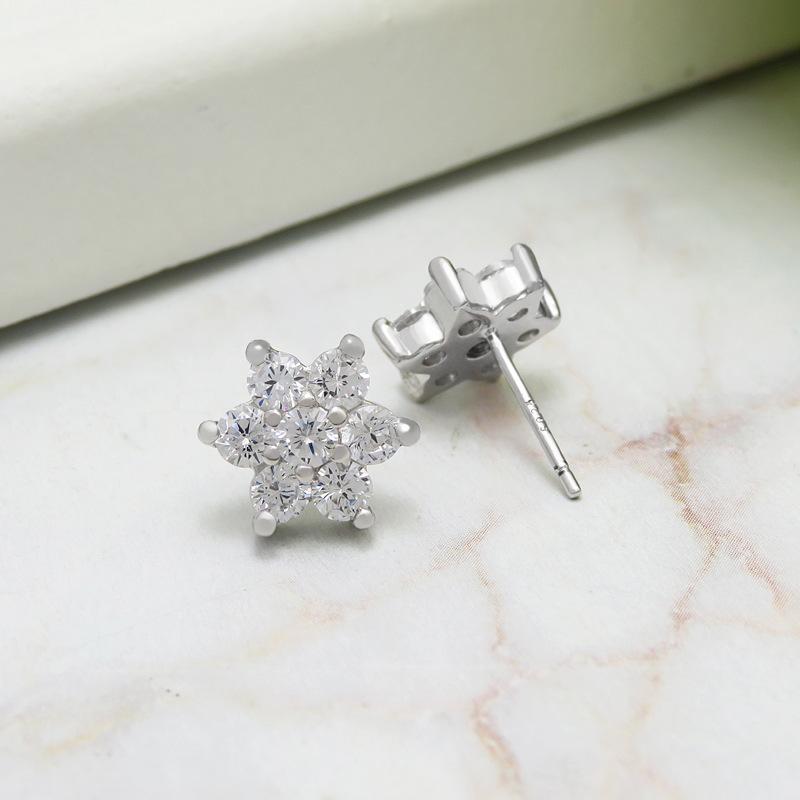 Temperament Versatile Snowflake Earrings High-End Trendy Zircon Star Earrings Women'S Sterling Silver Jewelry