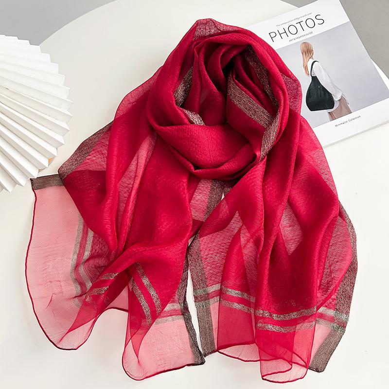 Silk scarf French retro light silk scarf women s summer sunscreen shawl medium and long women s versatile mulberry silk scarf 70x190 cm красный