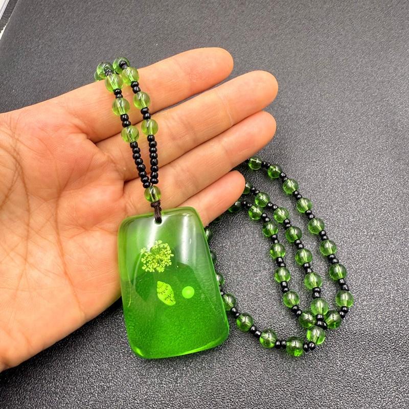 Collana Ambra Verde Cera d'Api Collana con Ciondolo a Goccia d'Acqua Per Donna Unisex Fortunata Sicurezza Ciondolo Lungo Ornamenti per Catena del Maglione