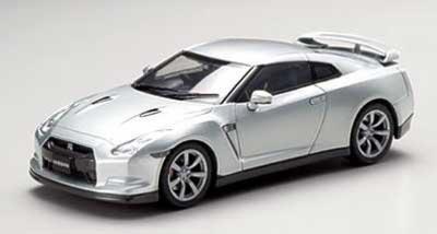 Ebro NISSAN Fertigprodukt 1/43 GT-R (Silber)