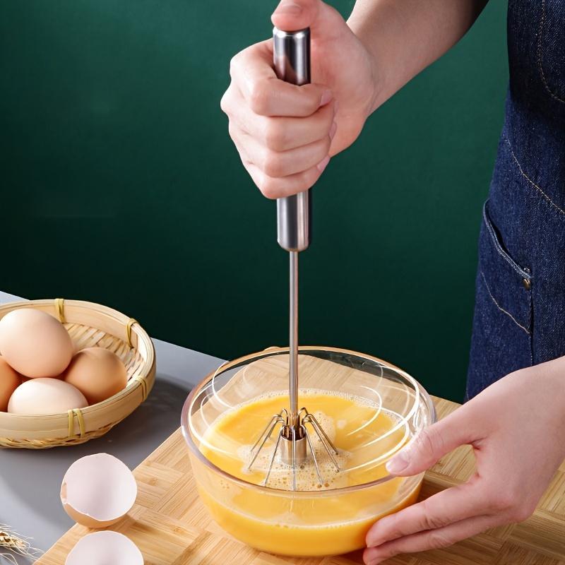 Ein praktischer Handmixer, geeignet für Sahne, Eier usw.. - die perfekte Wahl zum Backen und Kochen
