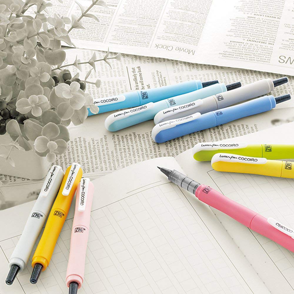 Kuretake ZIG Letterpen COCOIRO Extra Fine Black Princess Dandelion LPCR010-04S