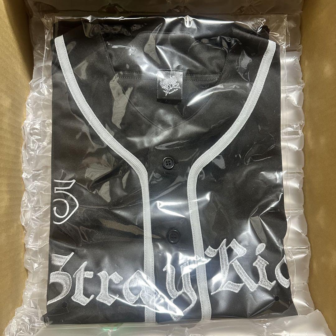 

[Б/В] Уніформа Stray Kids Reno