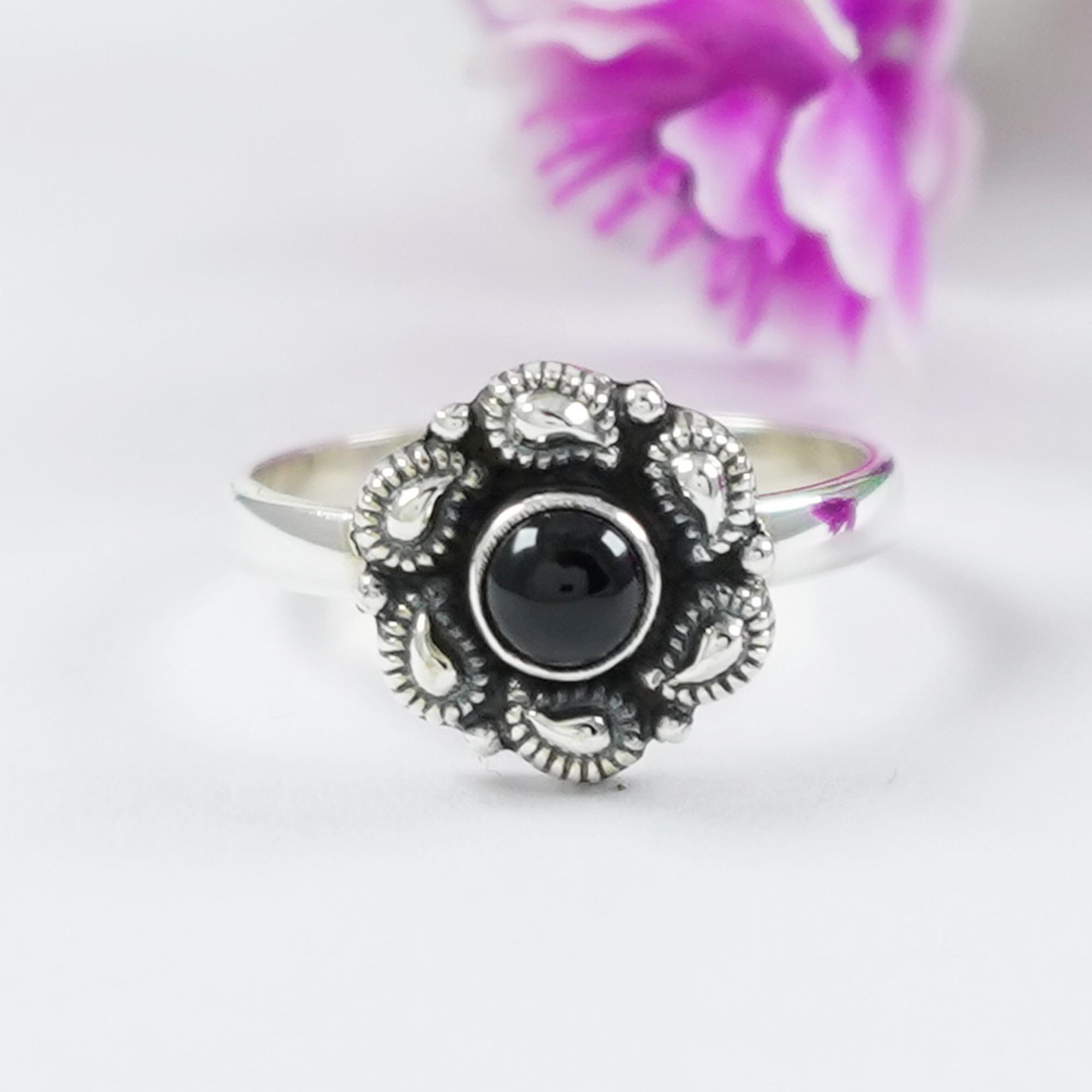 

Round Black Onyx Ring, Light Weight Ring, Dainty 925 Silver Ring, December Birthstone, Gemstone Ring, Gift for Friend 12