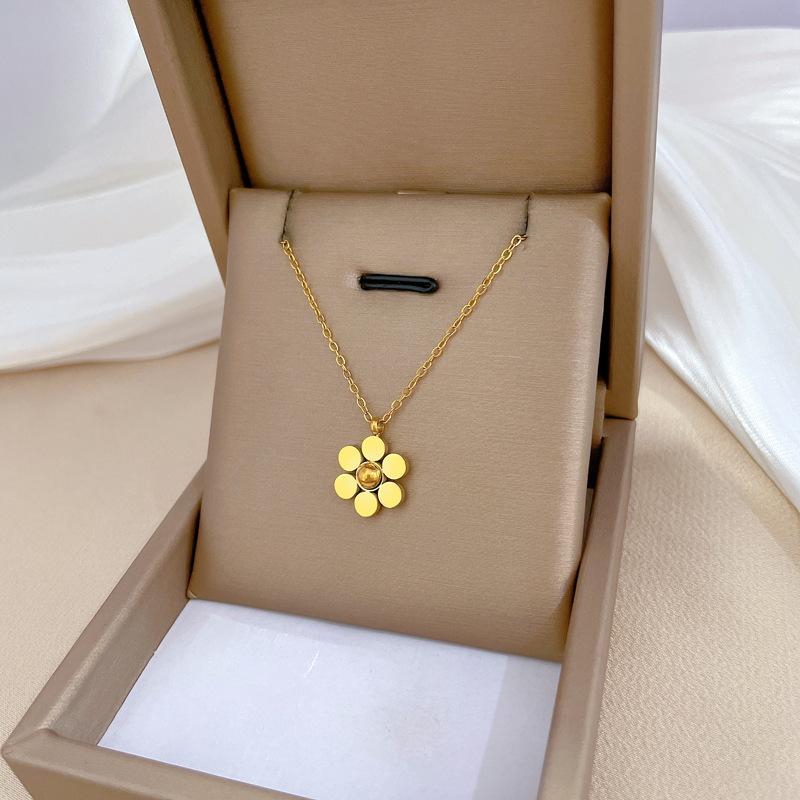 Round Beads Six-Valve Flower Minimalist Furnace Real Gold Necklace Female Collarbone Chain Accessories