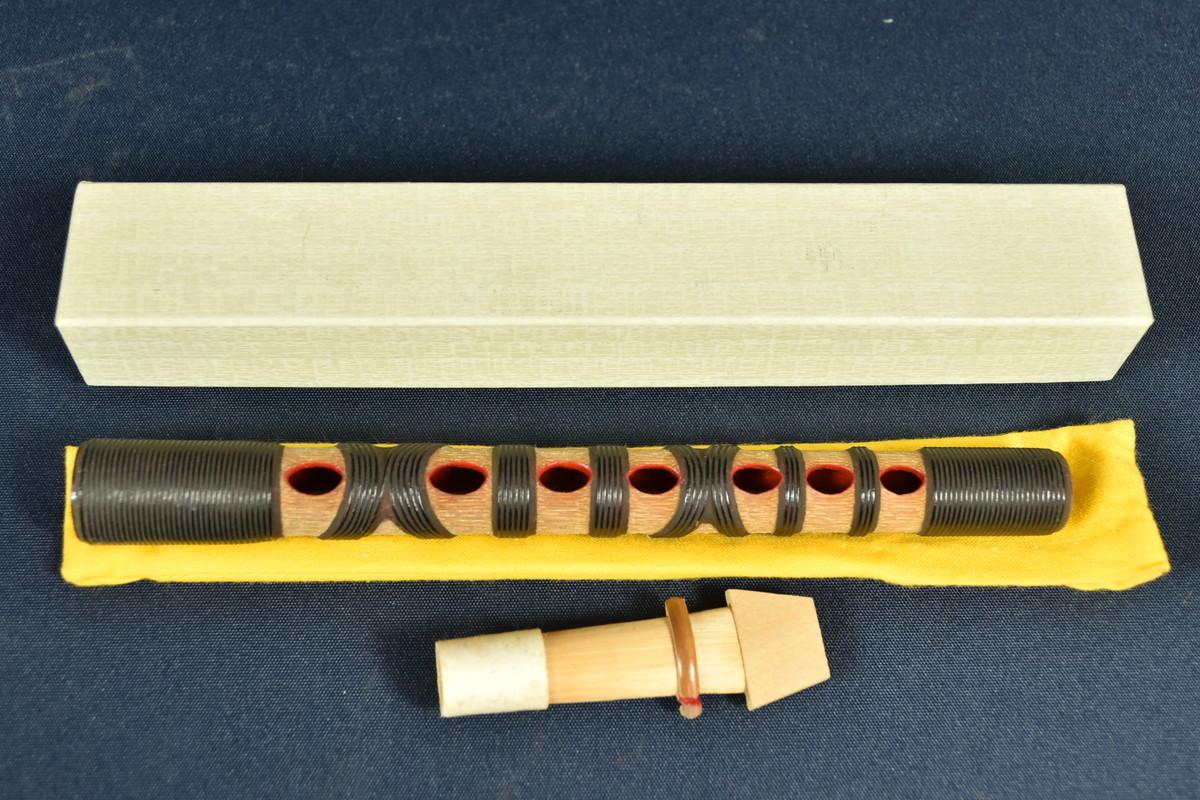 Used Hichiriki Japanese Gagaku Wind Instrument with Mouthpiece & Box from Japan