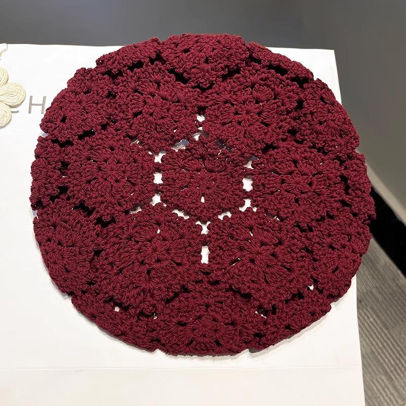 Japanese Retro Style Berets Breathable Hollowed Out Knitted Hat Flowers Summer Skullies Hat Casual Fashion Beret Cap for Women