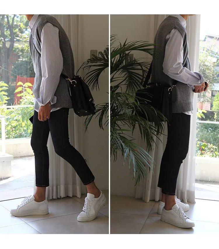 Korean Style V-Neck Sleeveless Cardigan - Men's Knitted Sweater Vest for Spring & Autumn In Solid Colors