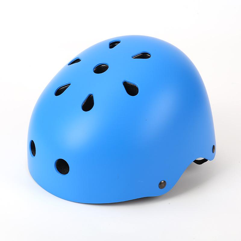 Outdoor wheel skateboard helmet size adjustable children primary school students riding helmet ventilated breathable anti-drop