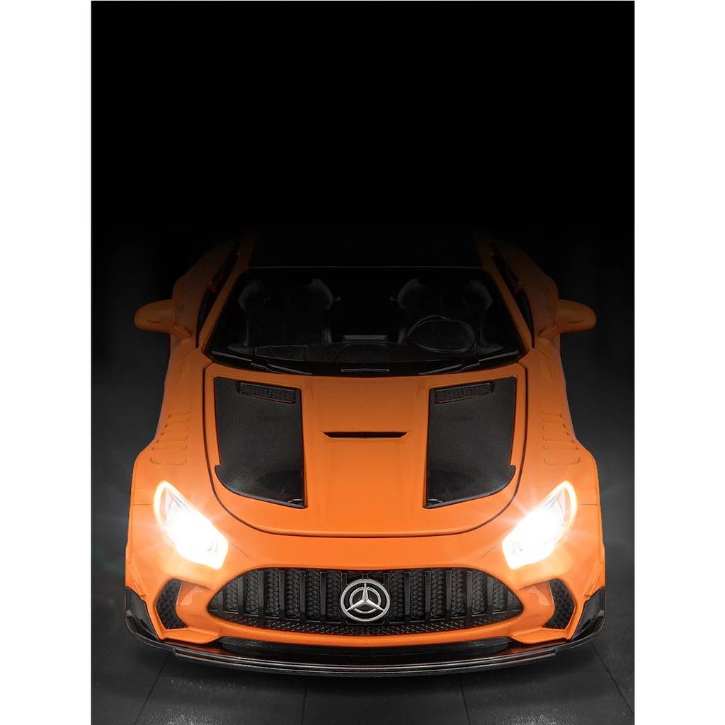 1/24 Benz GTR Alloy Model Car Toy Diecasts Casting Sound and Light Car Toys for Children Vehicle