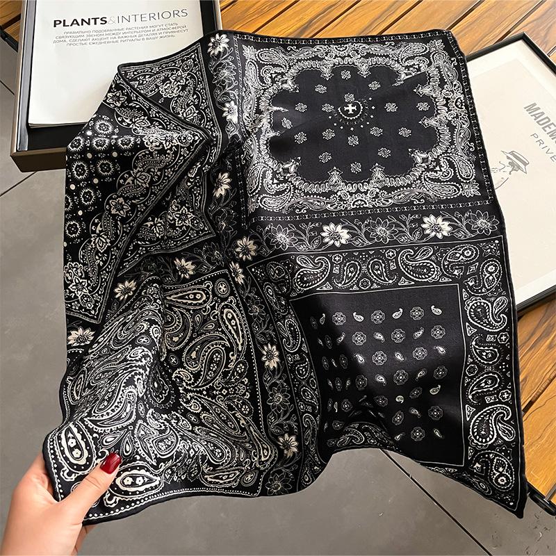Double-sided printed silk wool silk scarf women s spring classic fashion versatile silk wool square scarf warm light luxury silk scarf 70cm