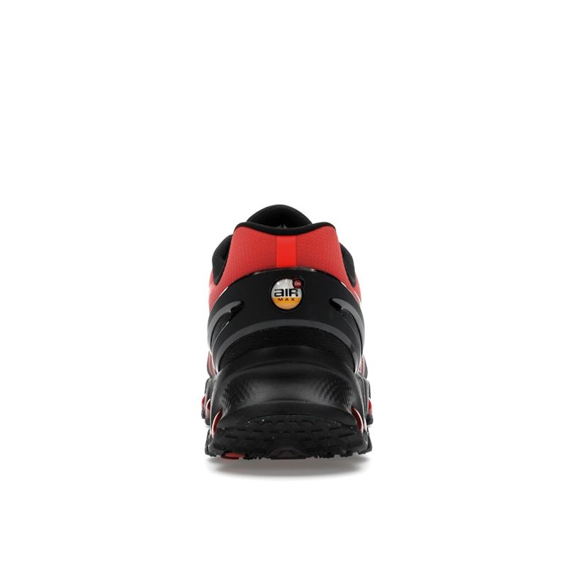 Nike Air Max DN8 Black Bright Crimson Unisex Sneakers Red University-Red FQ7860-008