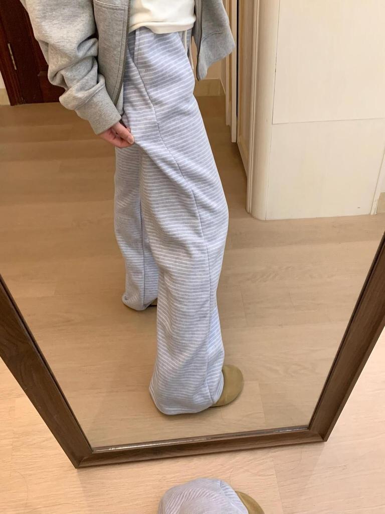 2026 Versatile High-Waisted Striped Pants: Slimming, Comfortable, Casual, and Draping Trousers for Spring/Autumn