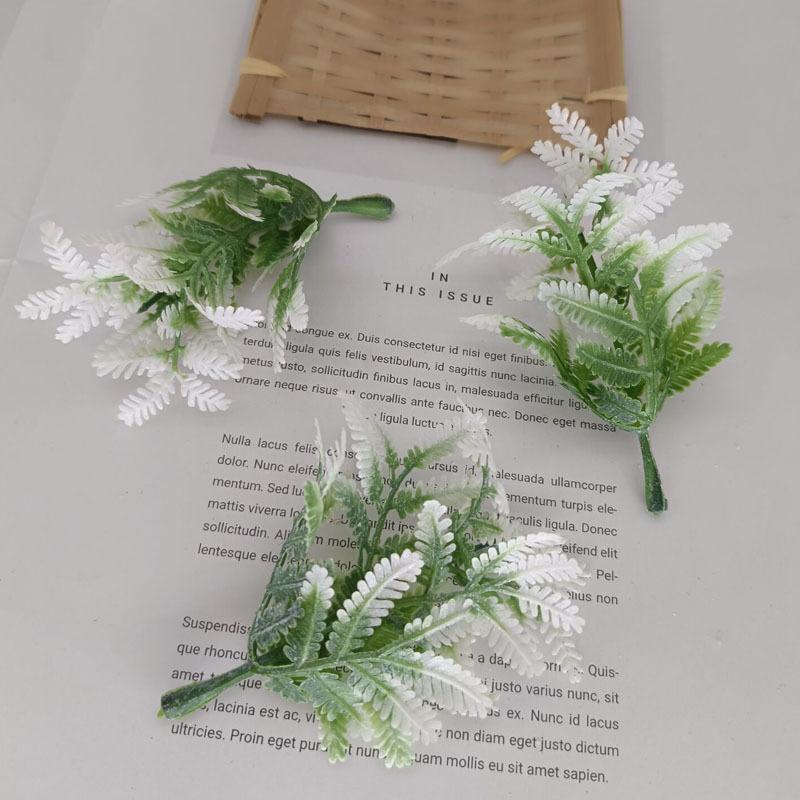 5pcs Mini Branches Stamen DIY Wreath Decorative Accessories Artificial Flower Leaves Grass Christmas Party Decoration Fake Plant