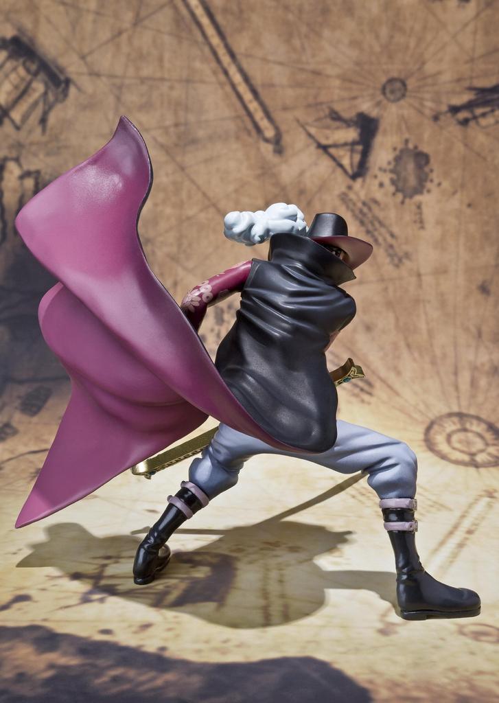TAMASHII NATIONS Figuarts ZERO Dracule Mihawk -Kampfversion-
