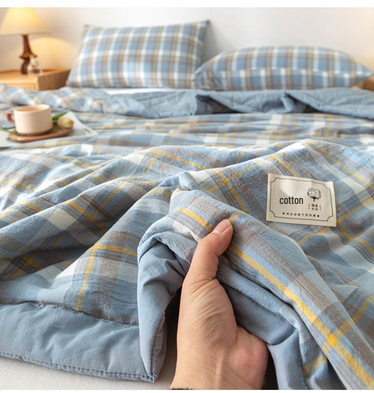 Xinjiang Cotton Summer Quilt: Lightweight, Machine-Washable, Cooling Blanket for Single or Double Beds